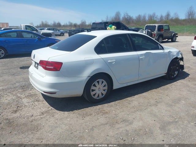 2015 Volkswagen Jetta 2.0l S მანქანა იყიდება აუქციონზე, vin: 3VW2K7AJ2FM336643, აუქციონის ნომერი: 44931040