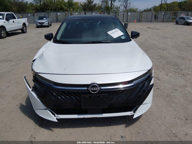 2026 Nissan Sentra Sr მანქანა იყიდება აუქციონზე, vin: 3N1AB9DV2TY255786, აუქციონის ნომერი: 44931042