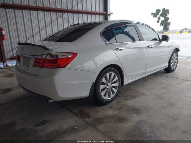 Продажа на аукционе авто 2014 Honda Accord Ex-l, vin: 1HGCR2F88EA221120, номер лота: 44931074