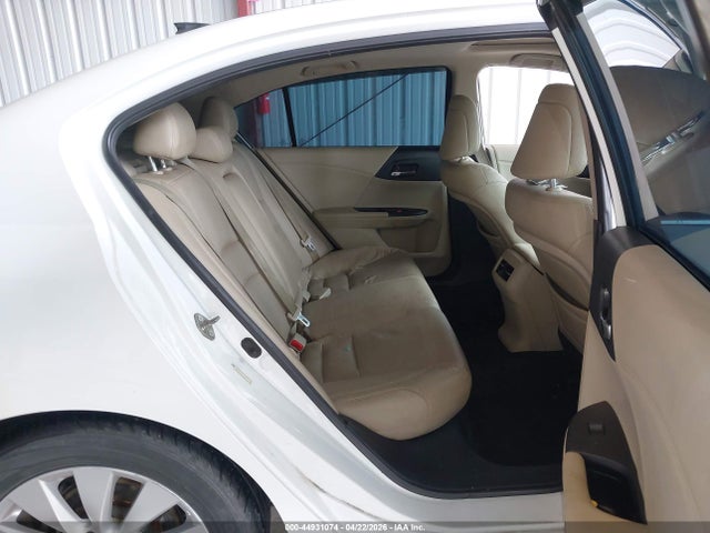 Продажа на аукционе авто 2014 Honda Accord Ex-l, vin: 1HGCR2F88EA221120, номер лота: 44931074