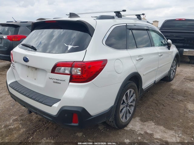 44931080 :رقم المزاد ، 4S4BSETC5K3272420 vin ، 2019 Subaru Outback 3.6r Touring مزاد بيع