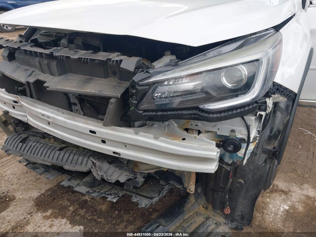 44931080 :رقم المزاد ، 4S4BSETC5K3272420 vin ، 2019 Subaru Outback 3.6r Touring مزاد بيع