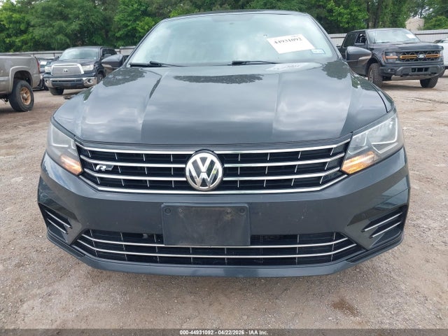 Продажа на аукционе авто 2018 Volkswagen Passat 2.0t R-line/2.0t S, vin: 1VWAA7A33JC012899, номер лота: 44931092