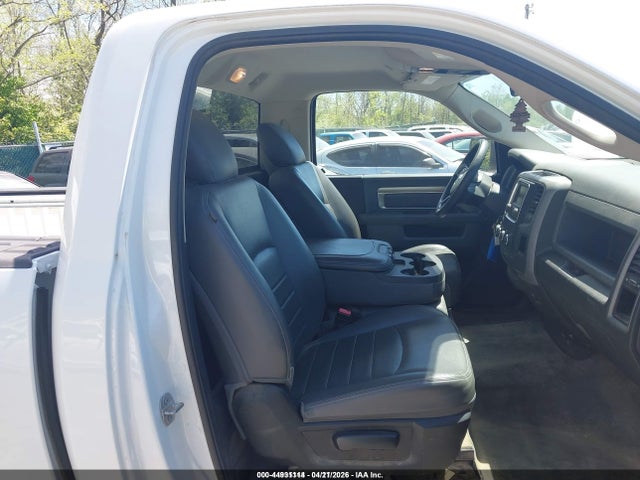 Продаж на аукціоні авто 2019 Ram 1500 Classic Tradesman  4x2 6'4 Box, vin: 3C6JR6AG1KG504684, номер лоту: 44931114