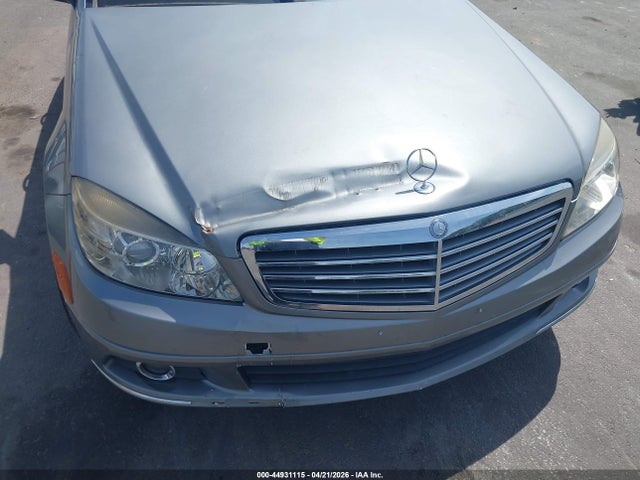 2008 Mercedes-benz C 300 Luxury 4matic/sport 4matic მანქანა იყიდება აუქციონზე, vin: WDDGF81X58F105204, აუქციონის ნომერი: 44931115