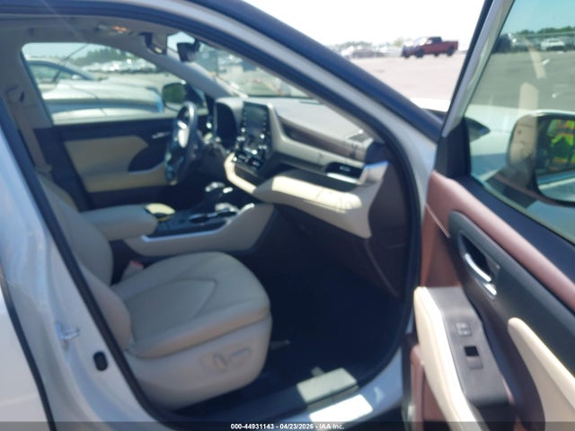 Продажа на аукционе авто 2020 Toyota Highlander Hybrid Xle, vin: 5TDGARAH5LS502265, номер лота: 44931143