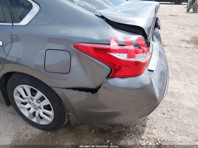 2016 Nissan Altima 2.5 S მანქანა იყიდება აუქციონზე, vin: 1N4AL3AP0GN389783, აუქციონის ნომერი: 44931149