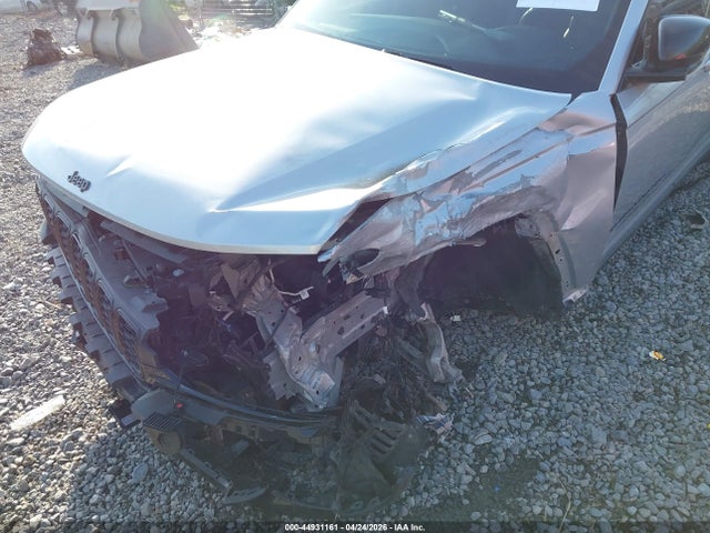 44931161 :رقم المزاد ، 1C4RJKAG4M8155976 vin ، 2021 Jeep Grand Cherokee L Altitude 4x4 مزاد بيع