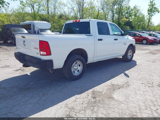 2018 Ram 1500 Tradesman  4x4 5'7 Box მანქანა იყიდება აუქციონზე, vin: 1C6RR7KG9JS315845, აუქციონის ნომერი: 44931179