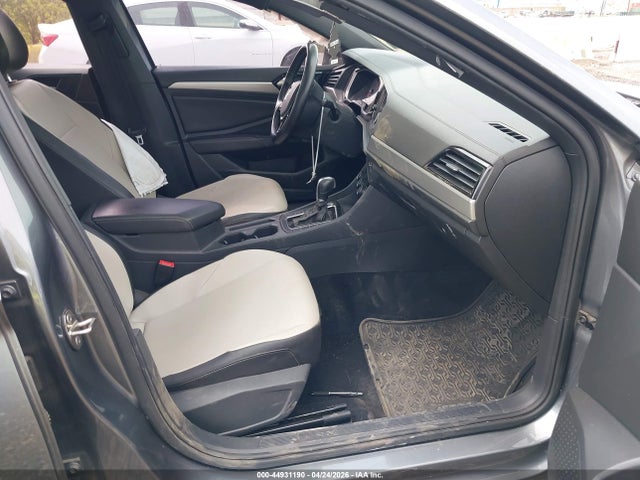 2019 Volkswagen Jetta 1.4t R-line/1.4t S/1.4t Se მანქანა იყიდება აუქციონზე, vin: 3VWC57BU2KM062326, აუქციონის ნომერი: 44931190