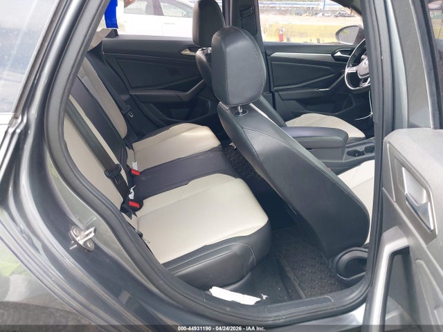 2019 Volkswagen Jetta 1.4t R-line/1.4t S/1.4t Se მანქანა იყიდება აუქციონზე, vin: 3VWC57BU2KM062326, აუქციონის ნომერი: 44931190