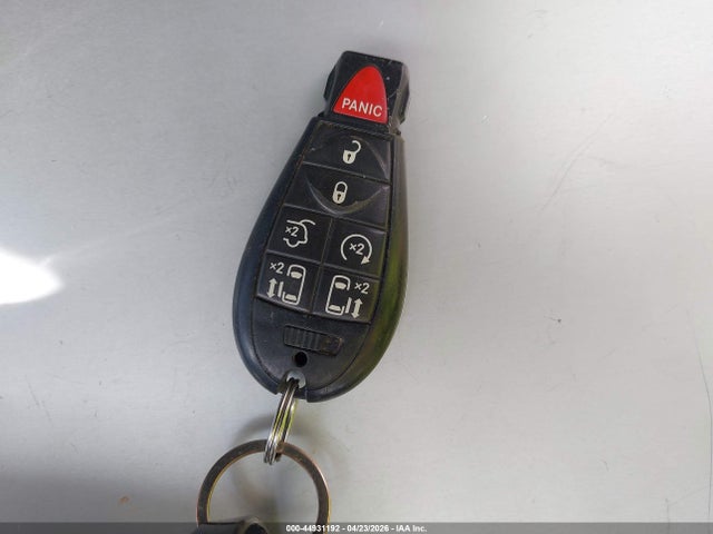 44931192 :رقم المزاد ، 2D8HN54X78R686176 vin ، 2008 Dodge Grand Caravan Sxt مزاد بيع