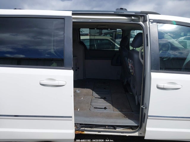 44931192 :رقم المزاد ، 2D8HN54X78R686176 vin ، 2008 Dodge Grand Caravan Sxt مزاد بيع