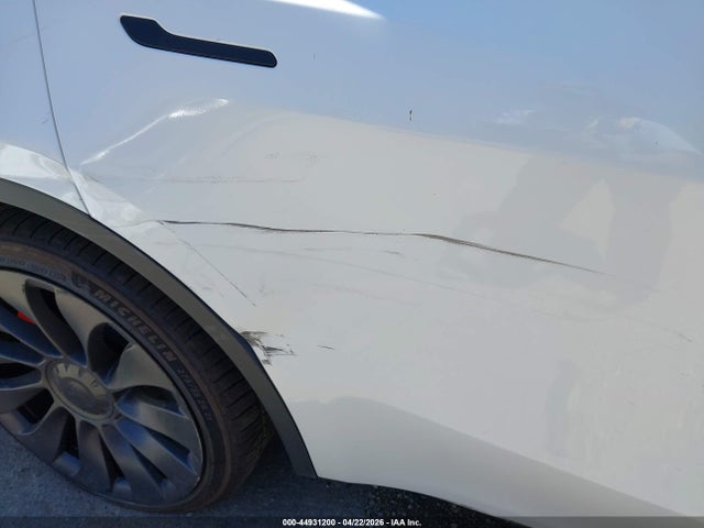 7SAYGDEF5RF049442 Tesla Model Y Performance Dual Motor All-wheel Drive