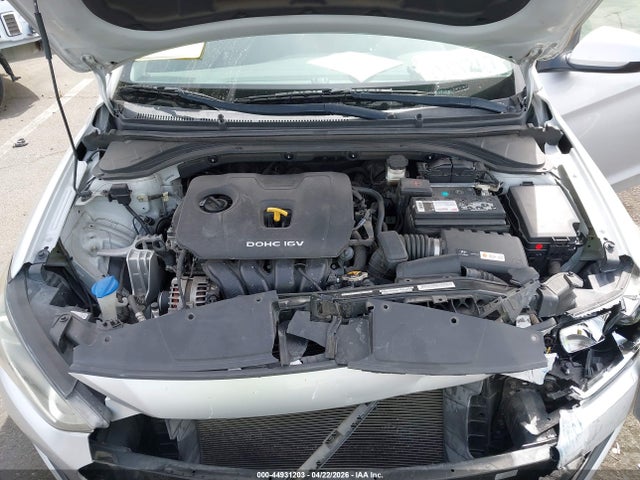 KMHD84LF0HU415630 Hyundai Elantra Value Edition