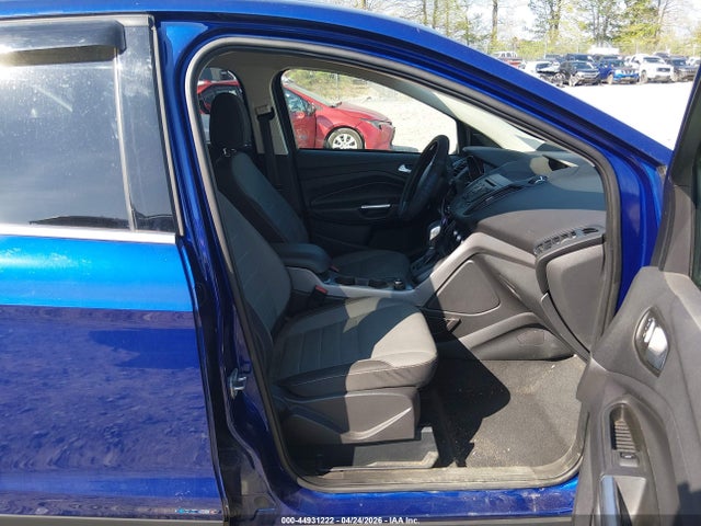 Продаж на аукціоні авто 2016 Ford Escape Se, vin: 1FMCU9GXXGUC87242, номер лоту: 44931222