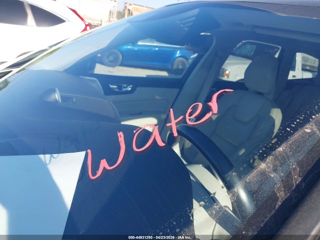 Aukcja sprzedaży 2018 Volvo Xc60 T6 Inscription, vin: YV4A22RL2J1001845, numer aukcji: 44931250