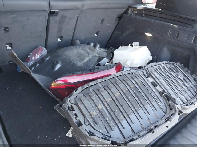 5UXCR4C04LLE31046 BMW X5 Sdrive40i