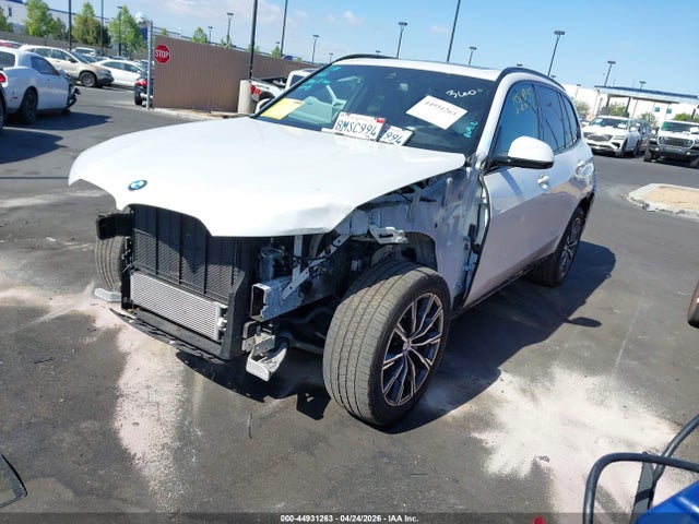 5UXCR4C04LLE31046 BMW X5 Sdrive40i