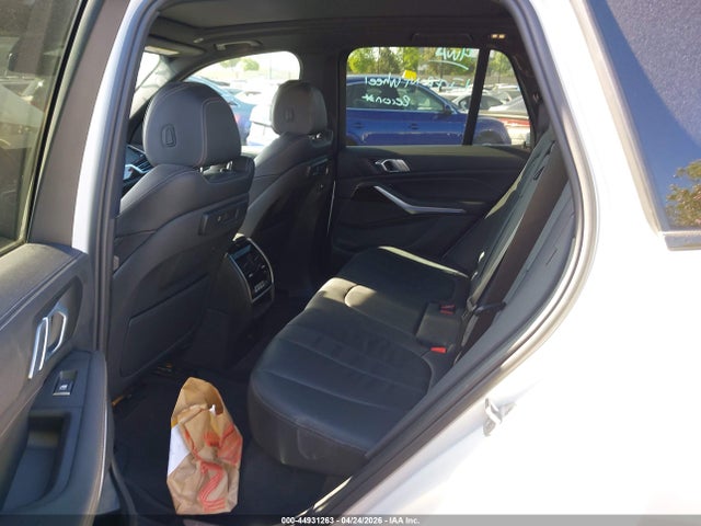 5UXCR4C04LLE31046 BMW X5 Sdrive40i