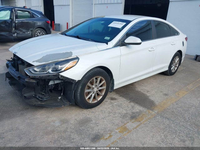 Продаж на аукціоні авто 2019 Hyundai Sonata Se, vin: 5NPE24AF9KH774070, номер лоту: 44931266