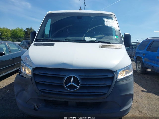 44931279 :رقم المزاد ، W1Y4DBHY6NT094043 vin ، 2022 Mercedes-benz Sprinter 2500 Standard Roof I4 Diesel مزاد بيع