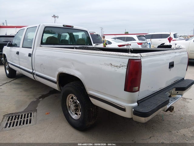 44931284 :رقم المزاد ، 1GTGC33F4WF014707 vin ، 1998 Gmc Sierra 3500 Hd Sl مزاد بيع