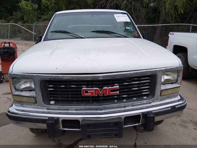 44931284 :رقم المزاد ، 1GTGC33F4WF014707 vin ، 1998 Gmc Sierra 3500 Hd Sl مزاد بيع