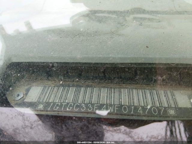 44931284 :رقم المزاد ، 1GTGC33F4WF014707 vin ، 1998 Gmc Sierra 3500 Hd Sl مزاد بيع