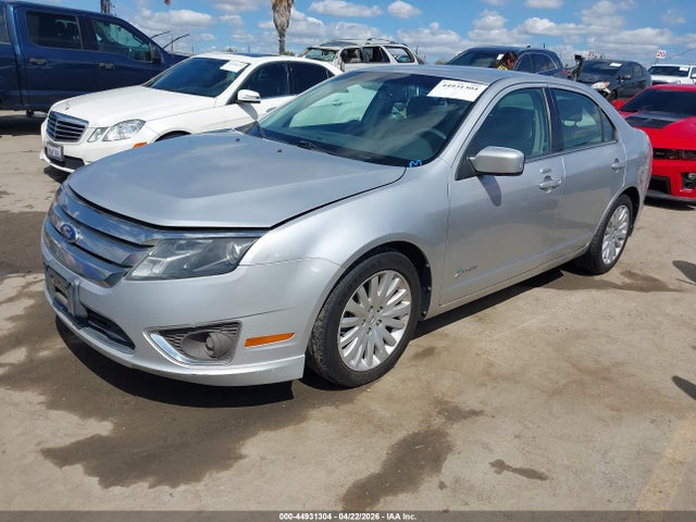 44931304 :رقم المزاد ، 3FADP0L38BR335485 vin ، 2011 Ford Fusion Hybrid مزاد بيع