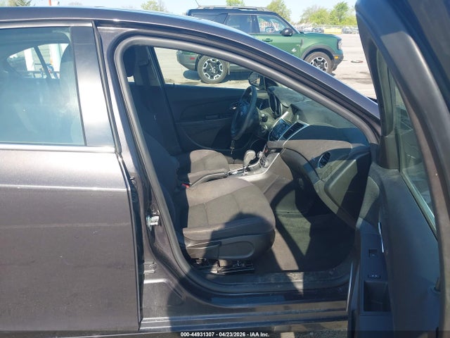 Chevrolet Cruze 1lt Auto 2015 1G1PC5SB4F7107952 Image 5