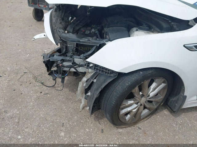 44931320 :رقم المزاد ، 5XXGR4A62FG418047 vin ، 2015 Kia Optima Sxl Turbo مزاد بيع