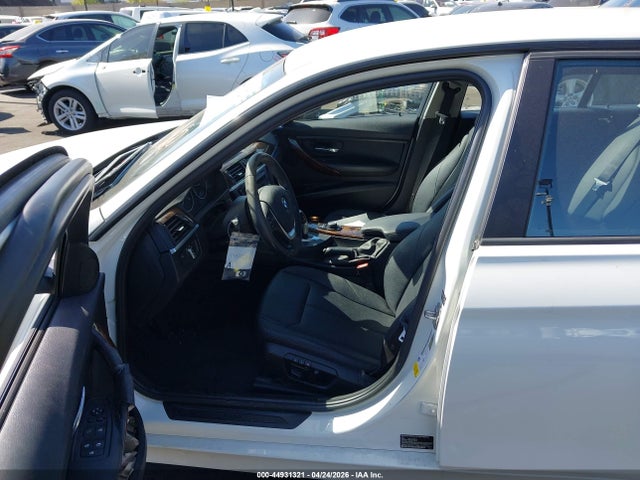 WBA3C1C55EK111864 BMW 328I
