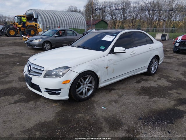 44931324 :رقم المزاد ، WDDGF8BB0CR222358 vin ، 2012 Mercedes-benz C 300 Sport 4matic مزاد بيع