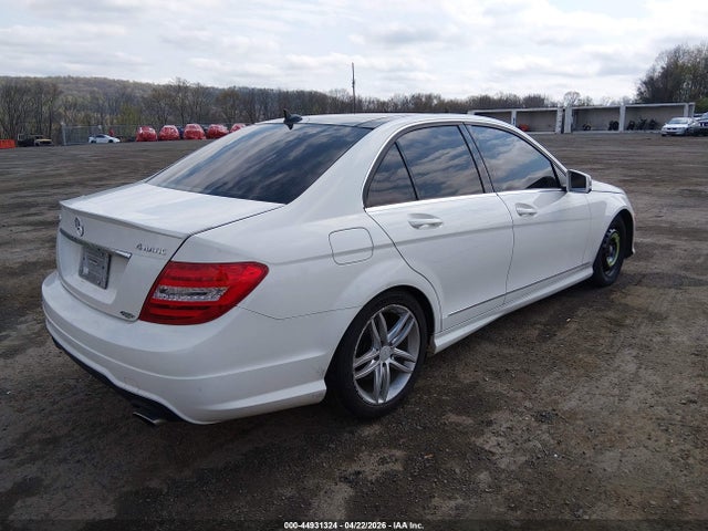 44931324 :رقم المزاد ، WDDGF8BB0CR222358 vin ، 2012 Mercedes-benz C 300 Sport 4matic مزاد بيع