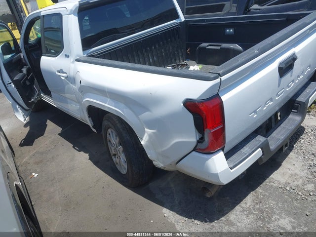 3TMKB5FNXSM025636 Toyota Tacoma Sr5