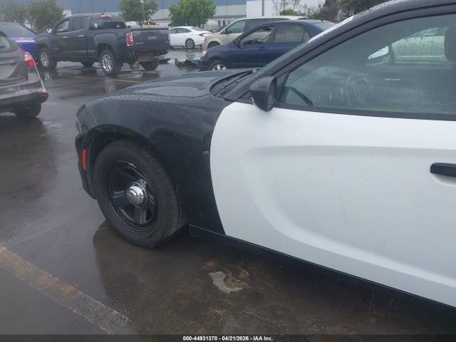 2C3CDXATXJH238913 Dodge Charger Police Rwd