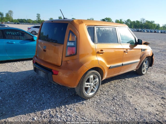 Продаж на аукціоні авто 2011 Kia Soul +, vin: KNDJT2A29B7198112, номер лоту: 44931399
