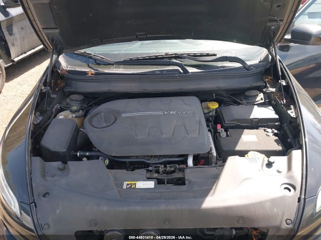 44931410 :رقم المزاد ، 1C4PJMDS5FW778153 vin ، 2015 Jeep Cherokee Limited مزاد بيع