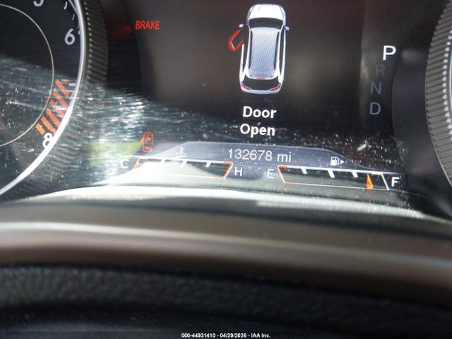 44931410 :رقم المزاد ، 1C4PJMDS5FW778153 vin ، 2015 Jeep Cherokee Limited مزاد بيع