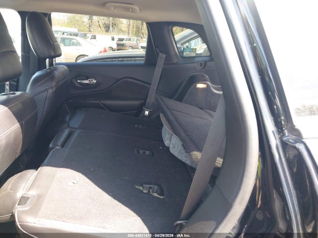 44931410 :رقم المزاد ، 1C4PJMDS5FW778153 vin ، 2015 Jeep Cherokee Limited مزاد بيع