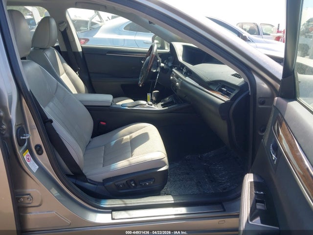 44931436 :رقم المزاد ، 58ABK1GG4GU028192 vin ، 2016 Lexus Es 350 مزاد بيع