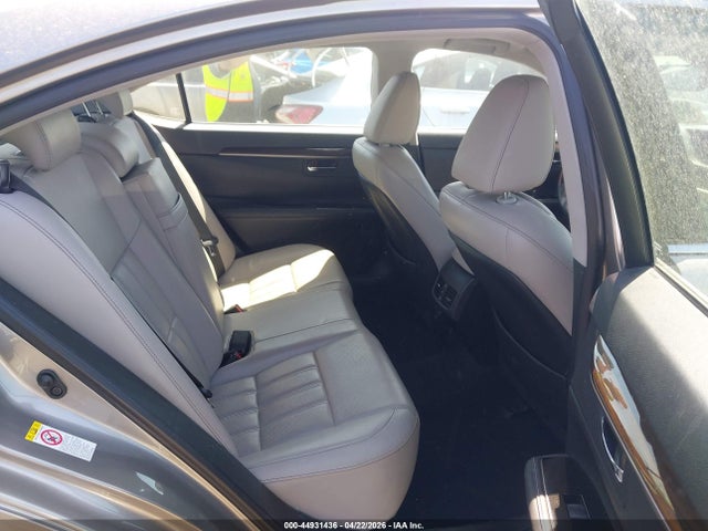 44931436 :رقم المزاد ، 58ABK1GG4GU028192 vin ، 2016 Lexus Es 350 مزاد بيع