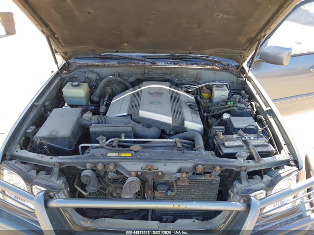 2001 Lexus Lx 470 მანქანა იყიდება აუქციონზე, vin: JTJHT00W313505414, აუქციონის ნომერი: 44931448