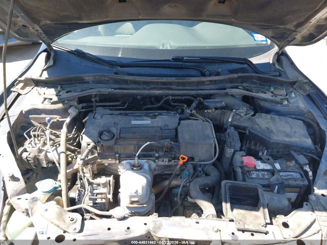 Honda ACCORD EX 2017 1HGCR2F00HA093146 Image 10