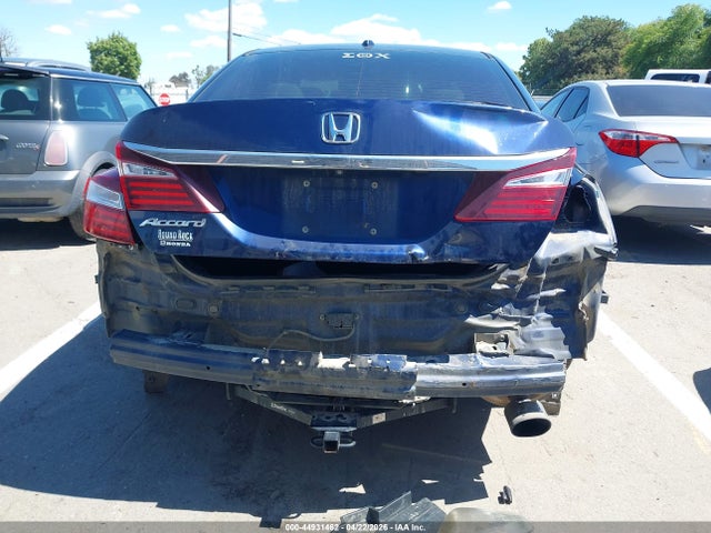 Honda ACCORD EX 2017 1HGCR2F00HA093146 Image 17