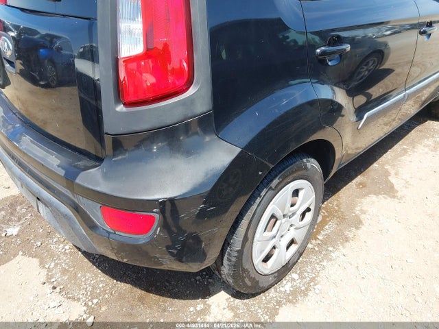 2013 Kia Soul მანქანა იყიდება აუქციონზე, vin: KNDJT2A59D7633739, აუქციონის ნომერი: 44931484