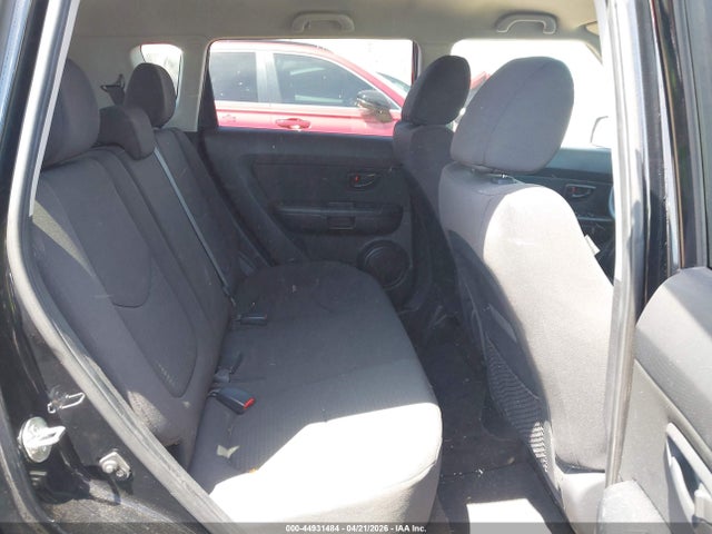 2013 Kia Soul მანქანა იყიდება აუქციონზე, vin: KNDJT2A59D7633739, აუქციონის ნომერი: 44931484