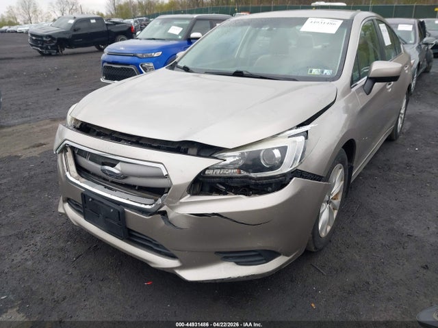 44931486 :رقم المزاد ، 4S3BNAC6XF3024104 vin ، 2015 Subaru Legacy 2.5i Premium مزاد بيع