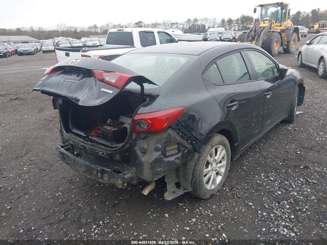 44931489 :رقم المزاد ، 3MZBM1U79FM179796 vin ، 2015 Mazda Mazda3 I Sport مزاد بيع